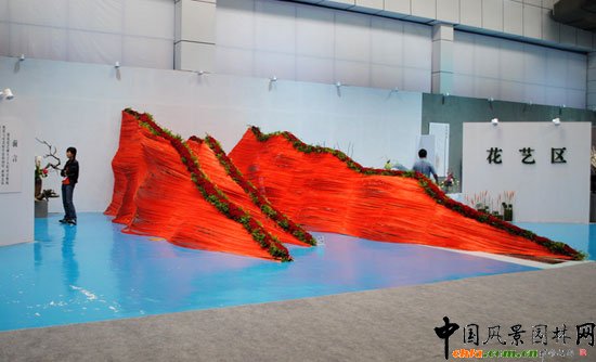 ���ߌû�����(hu��)(����)�҃�(n��i)չ--��ˇ�^(q��)