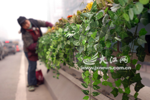 �ϲ������^�G���״����Ϸ���G��