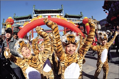 62���R�������������^��