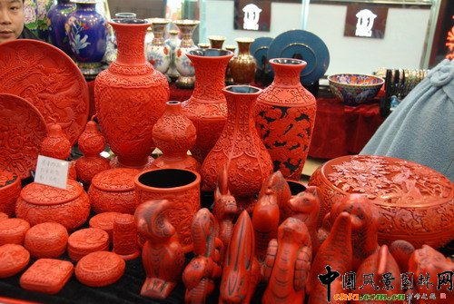 ����Ļ������c�I�N���N�ı���MALL�R��