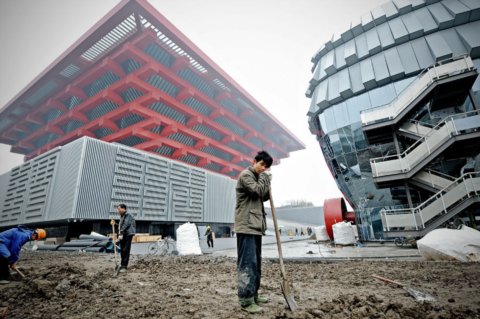 2010��3��9�գ��Ϻ������@���Ї��^ǰ�����Ľ������ˡ�