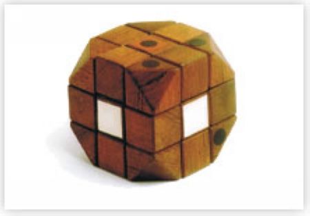 1982��������������������E ħ���Դ�����