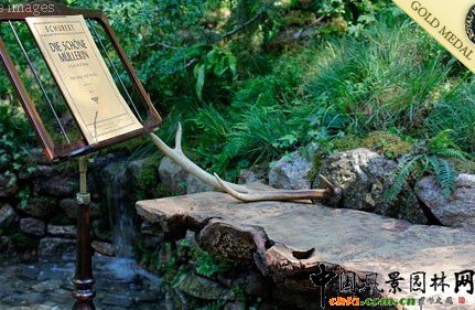 ͥԺ@o^@The Two Moors Festival