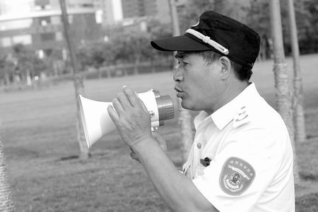 �������ݵĲ�ƺ�����g�����c�y�������f����ɶֻ�ܿ����ܲȣ��������f���Nֲ�Ĳ�ƺ���Ͳ�̤��������̫�󣬲����_��