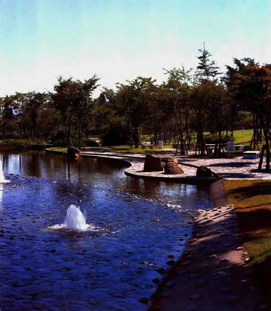 戶田芳樹作品:綠色津南中央庭園 中國風景園林網(wǎng)