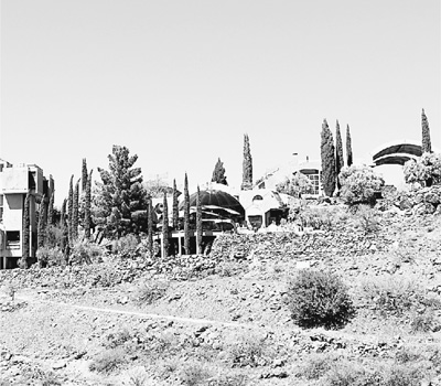 沙漠上的生態建筑實驗城市——阿科桑底