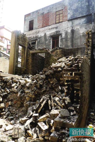 西華四巷3號是清末青磚屋，正被拆除