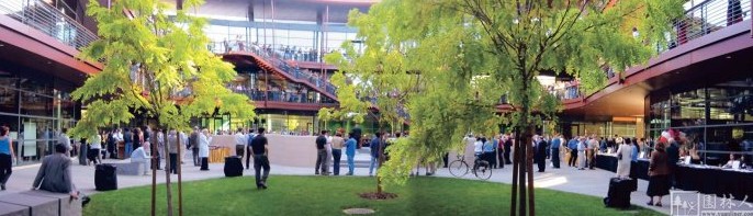 詹姆斯·H·克拉克中心