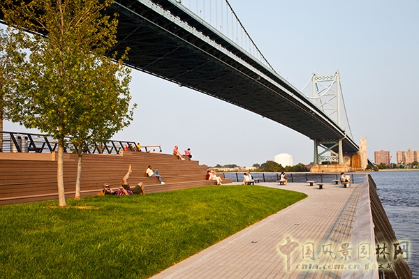 費(fèi)城race street碼頭公園