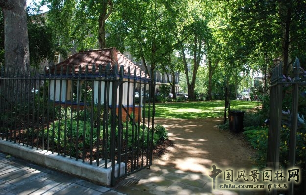 戈登廣場(chǎng)和沃本廣場(chǎng)的復(fù)建