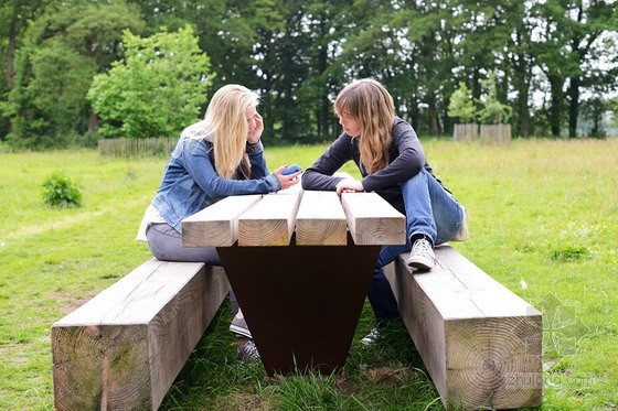 MD景觀設(shè)計(jì)事務(wù)所設(shè)計(jì)的小游園