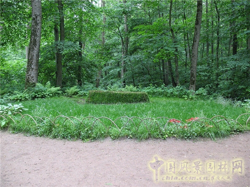 雅斯納亞?波良納