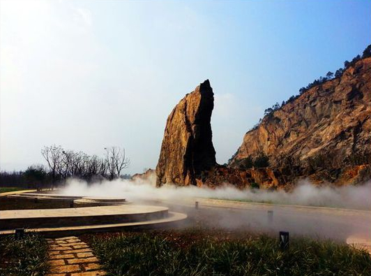 東聯設計攜手著名雕塑家打造中國首個姿態雕塑公園