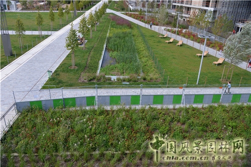 克里希?巴蒂尼奧勒公園