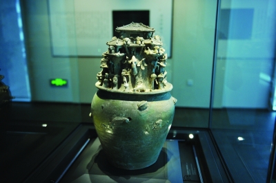 青瓷魂瓶 中國園林 江南園林 自然景觀