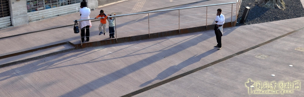 意大利帕多瓦火車站前廣場