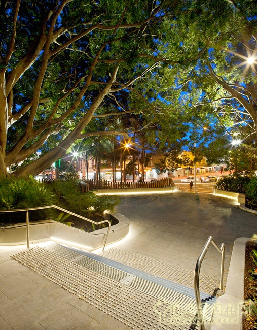 澳大利亞悉尼納皮爾大街公共空間景觀設計