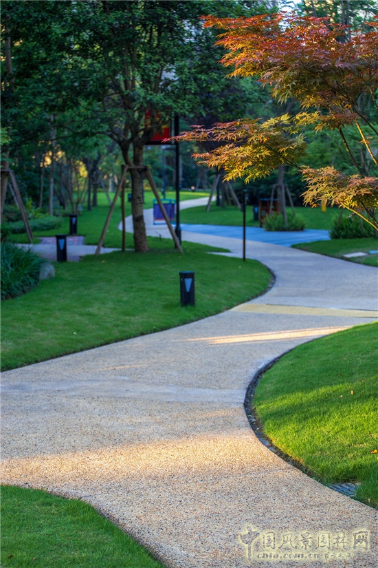 平和優雅的人居美 藍調國際項目展示