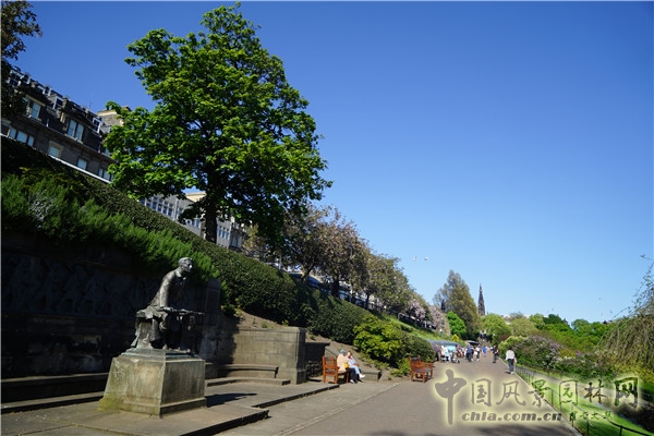 “靜心的游憩”——愛丁堡王子街公園