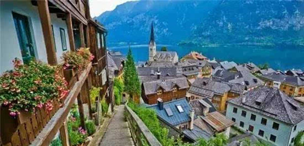 評論：文旅小鎮如何打造成功？