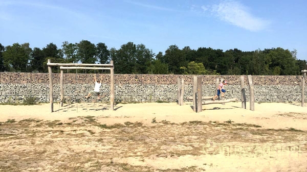 8月12日頭條：荷蘭蘇斯特貝赫軍事博物館項目賞析