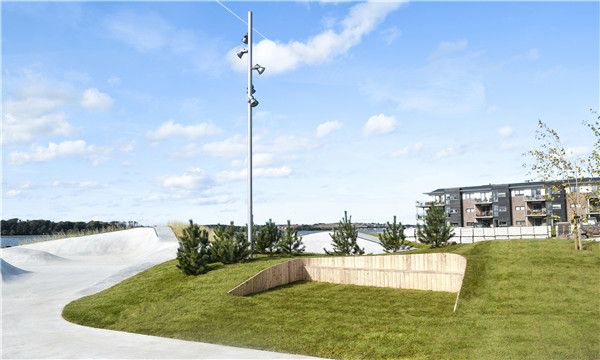 LEMVIG滑板公園:體化的滑板公園與城市公園