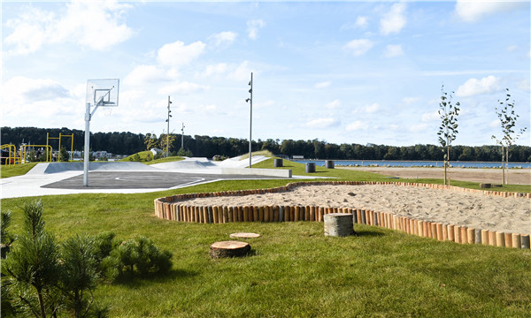 LEMVIG滑板公園:體化的滑板公園與城市公園