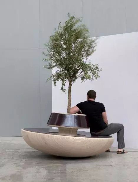 樹池和坐凳的完美組合