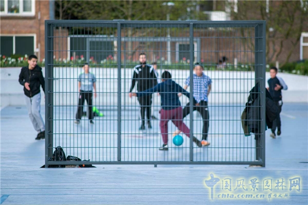 【9月22日頭條】荷蘭“荒野生存”兒童游樂場景觀設計