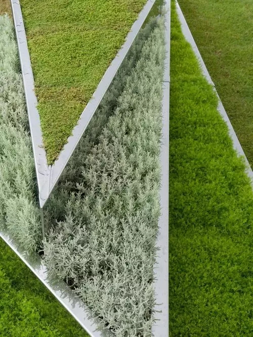 不銹鋼材料做景觀也高顏值