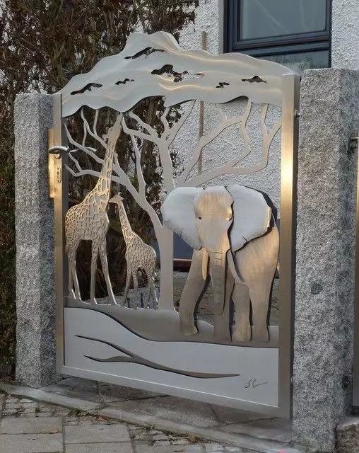 不銹鋼材料做景觀也高顏值