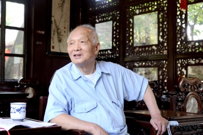 文化學(xué)者朱江:孤詣考城史,文心雕園林