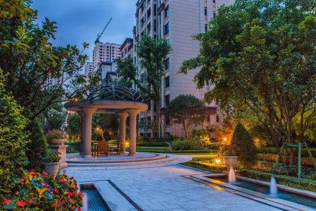 樸喬景觀：重慶龍湖·拉特芳斯項(xiàng)目