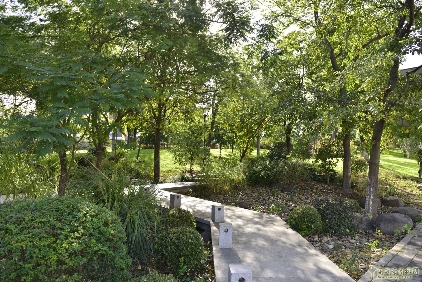 2016園冶杯專業(yè)獎參賽項目:無錫新區(qū)前進(jìn)路伯瀆港濱水公園景觀設(shè)計