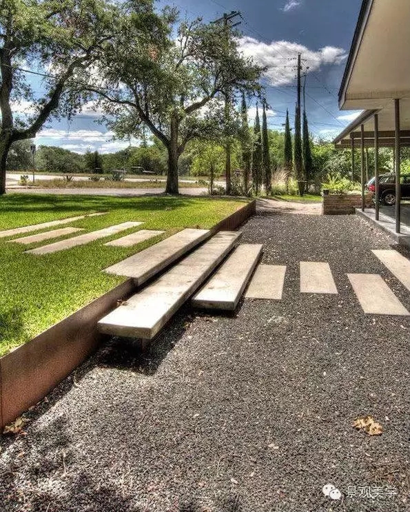 用不同景觀臺階的形態表達不同的景觀概念