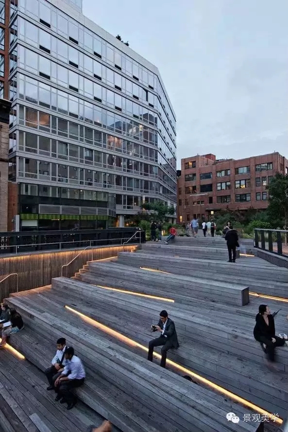 用不同景觀臺階的形態(tài)表達不同的景觀概念