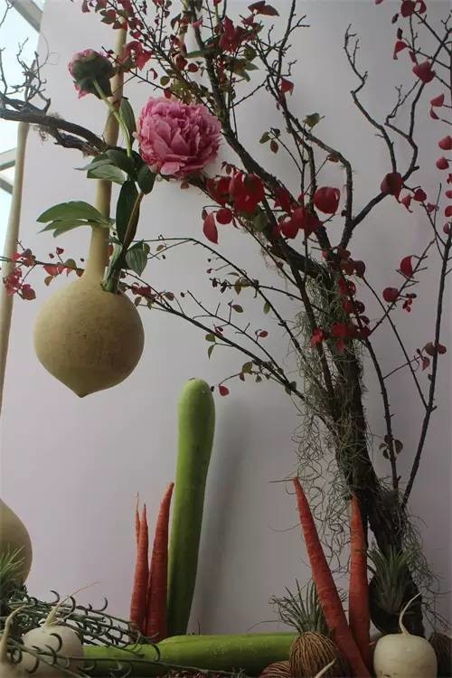 第四屆蔬果插花作品展18日在濱江森林公園開展