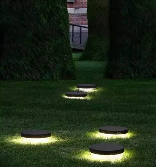 景觀照明中，植物的運用竟如此講究