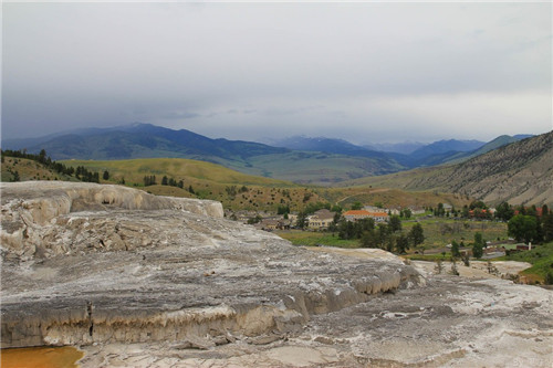 帶你領略美國黃石國家公園猛犸象噴泉