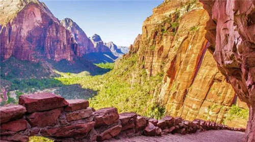 美國(guó)錫安國(guó)家公園一步一景,美不勝收