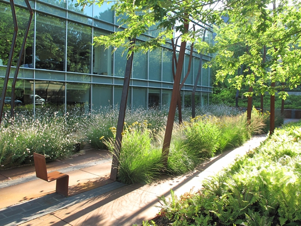 瑞士：日內瓦城市花園——Floor Works