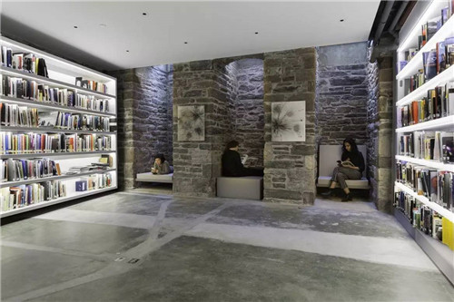 建筑大師為藝術(shù)大師設(shè)計的房子