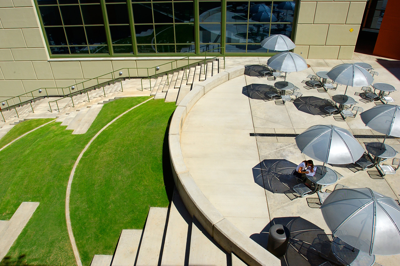 建筑和景觀一體化-----美國皮馬社區學院校園景觀設計