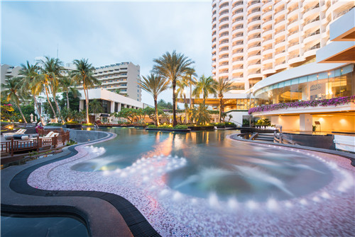 泰國LAB設計事務所作品:皇家克里夫酒店