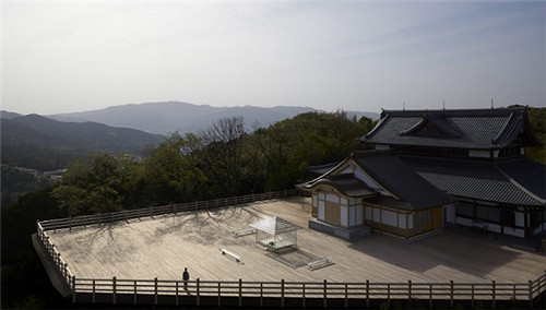 這間幾乎純玻璃制的日式茶室即將環(huán)游世界