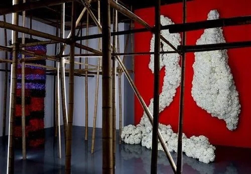 時尚、藝術、花卉 一場盛開的對話