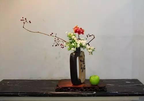 中式、日式、西式插花，最大的區(qū)別是什么？