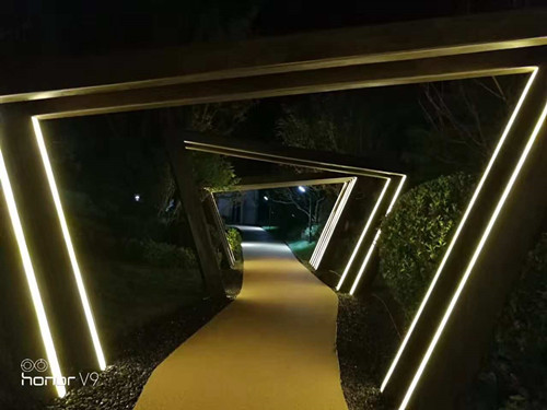 園冶杯專業(yè)獎:濟(jì)南萬科龍湖城市之光施工