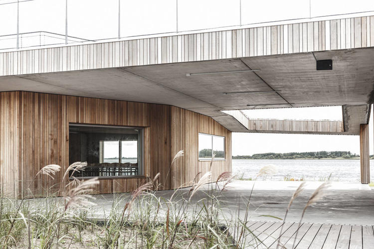 丹麥這座公園，有趣結合了人造設施與自然景觀