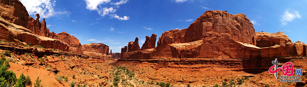 美國拱門國家公園 穿越三億年時(shí)光的壯麗